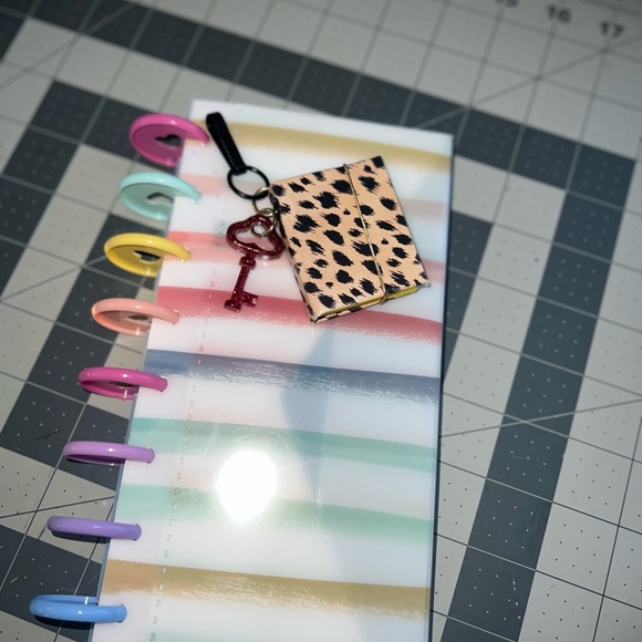 Keychain Sticky Note Bookbinder / post-it dispenser / Post-it hand-held  Notes - Picture 9 of 12